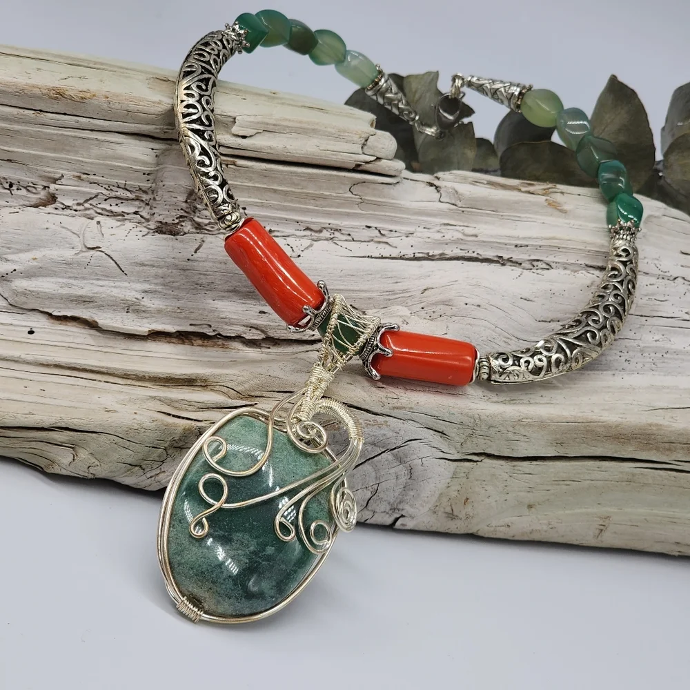 Designer Silver Necklace Natural Malaysia Green Jade Pendant Red Coral